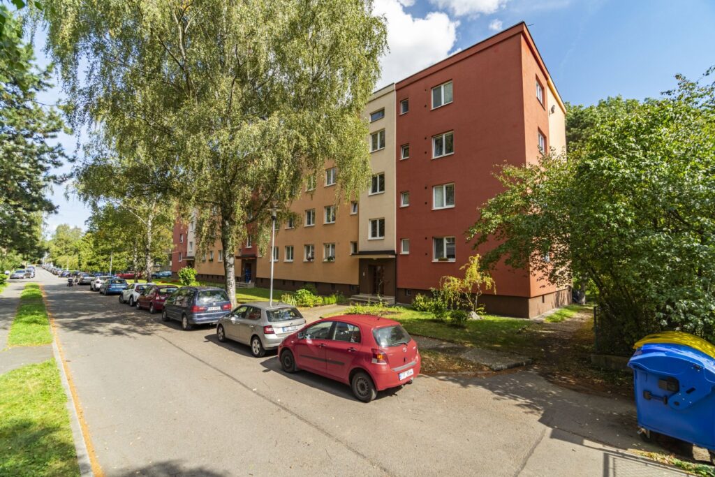 Prodej bytu 3+1,  83  m2, balkón, garáž, Frýdek – Místek