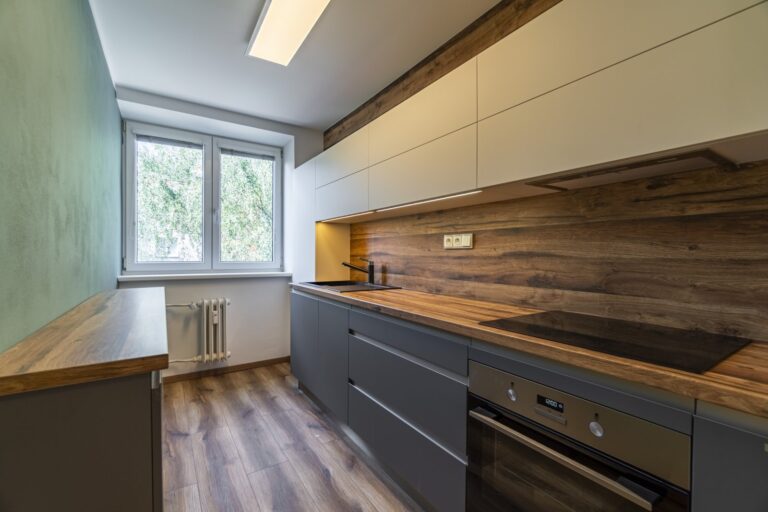 Prodej bytu 3+1,  83  m2, balkón, garáž, Frýdek – Místek