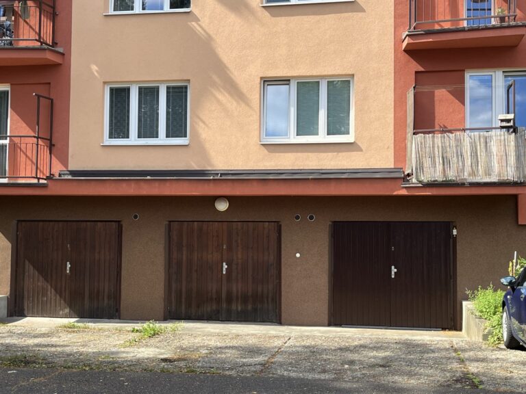 Prodej bytu 3+1,  83  m2, balkón, garáž, Frýdek – Místek