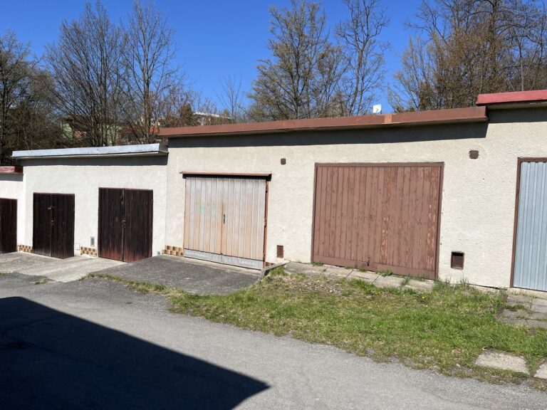 Prodej garáže, 20m2, Rožnov pod Radhoštěm