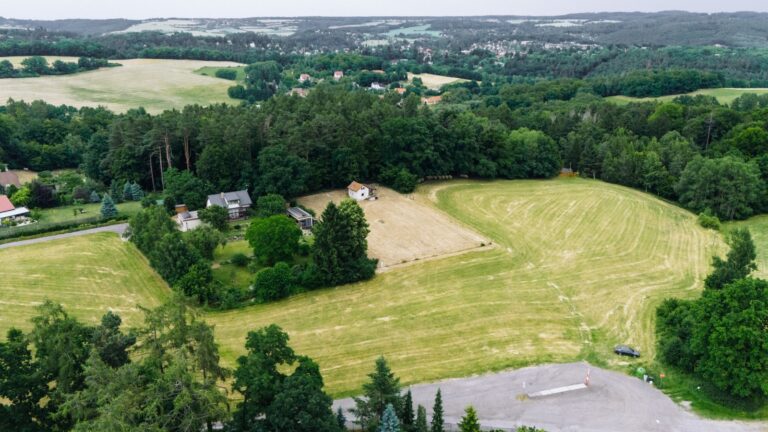 Prodej stavebního pozemku 2 203 m2, obec Kunice, Praha – východ
