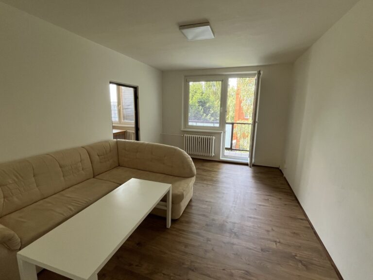 Pronájem bytu 2+1, 56 m2, Oděská, Rožnov pod Radhoštěm