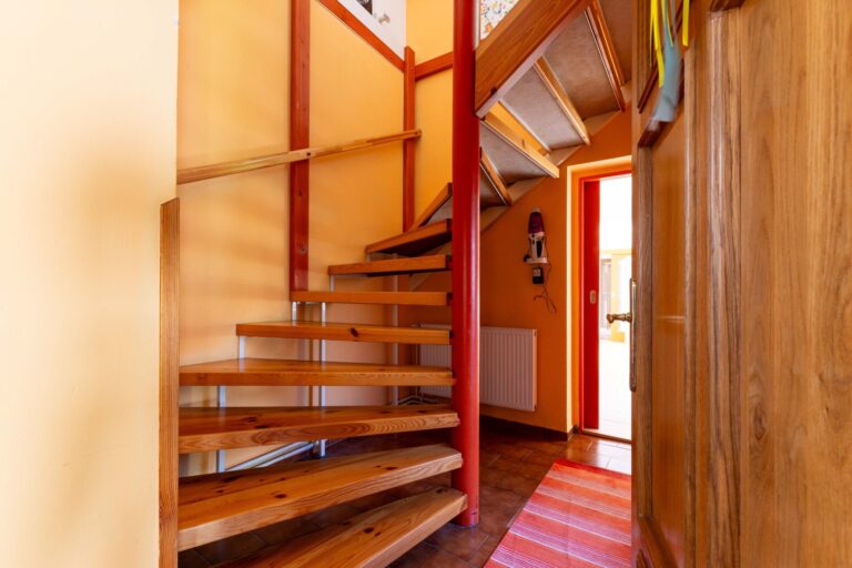 Prodej rodinného domu 4+1 , 199 m2, garáž, pozemek 448 m2, Rožnov pod Radhoštěm