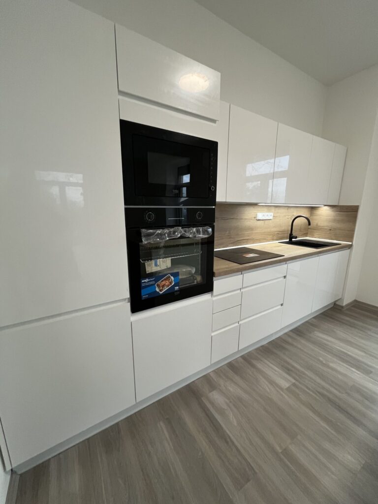 Pronájem bytu 3+kk, , 98 m2, Štramberk