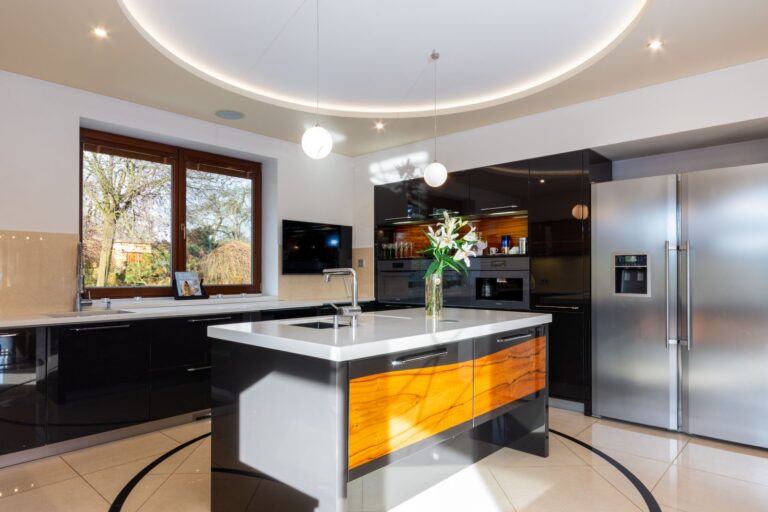 Prodej rodinného domu  6+1, 388 m2, Žermanice , pozemek 7143 m2