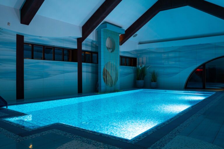 Prodej rodinného domu  6+1, 388 m2, Žermanice , pozemek 7143 m2