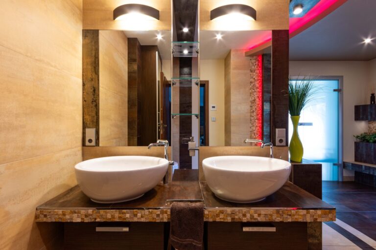 Prodej rodinného domu  6+1, 388 m2, Žermanice , pozemek 7143 m2