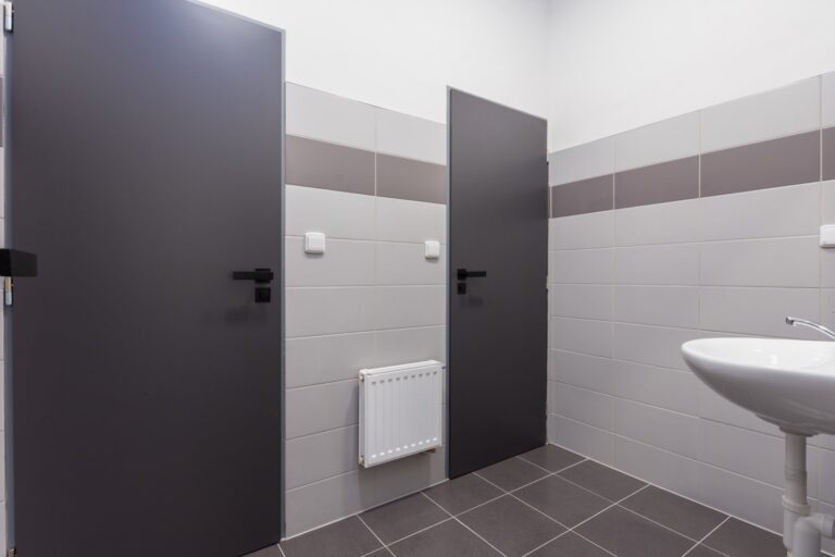 Pronájem kanceláře 802 m2, Havířov –  Prostřední Suchá