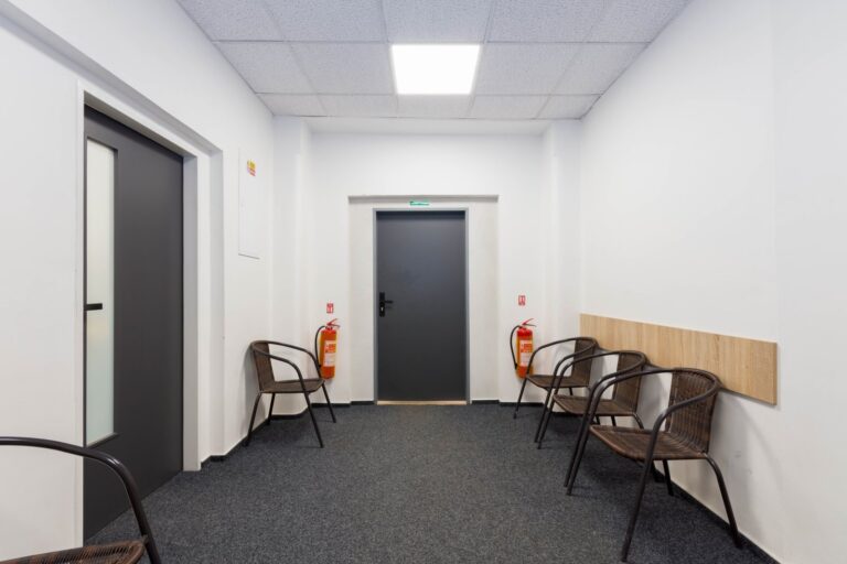 Pronájem kanceláře 802 m2, Havířov –  Prostřední Suchá