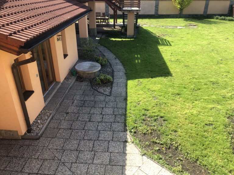 Pronájem bytu 1+1, 65 m2, Kozlovice