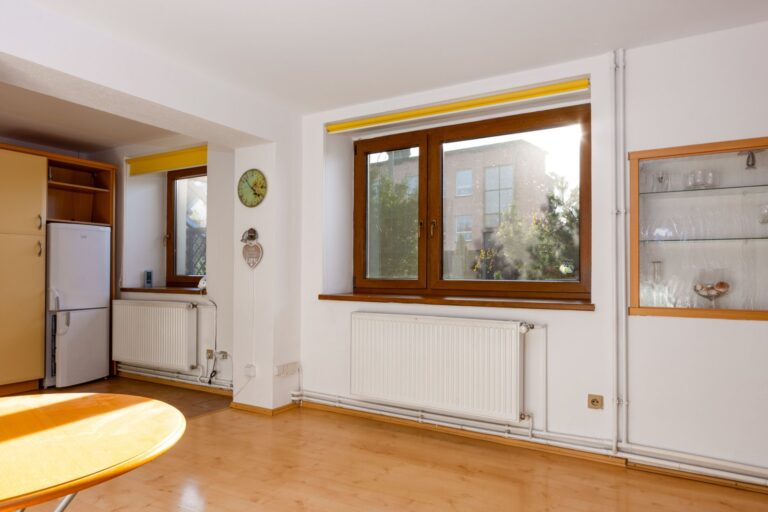 Prodej rodinného domu 4+1 , 199 m2, garáž, pozemek 448 m2, Rožnov pod Radhoštěm