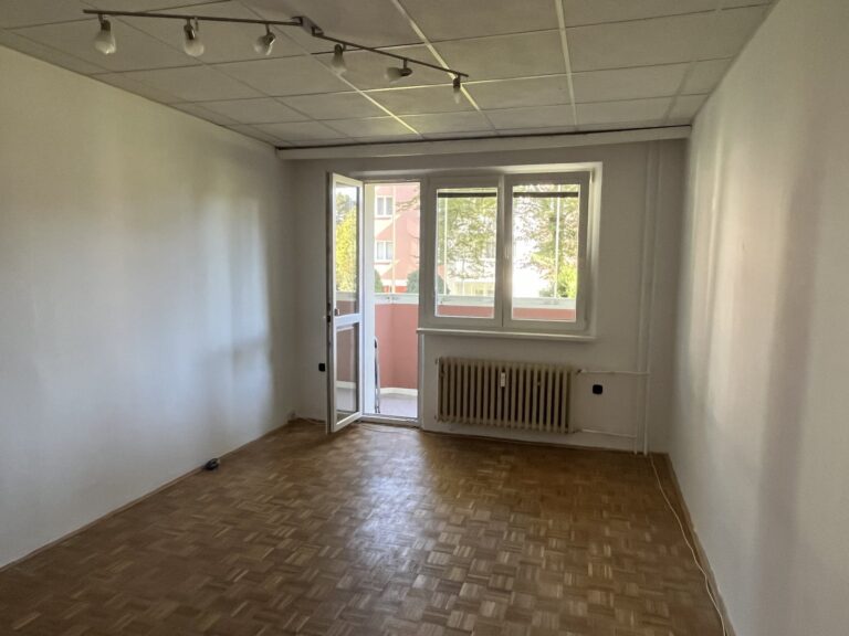 Pronájem bytu 3+1, 74 m2, ul. Travinářská, Rožnov pod Radhoštěm